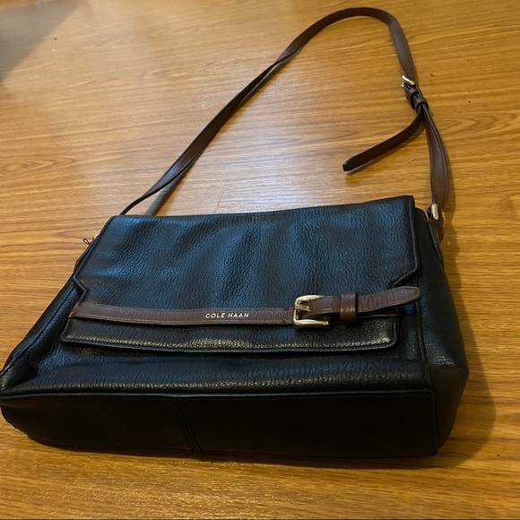 Cole Haan purse - Picture 1 of 3